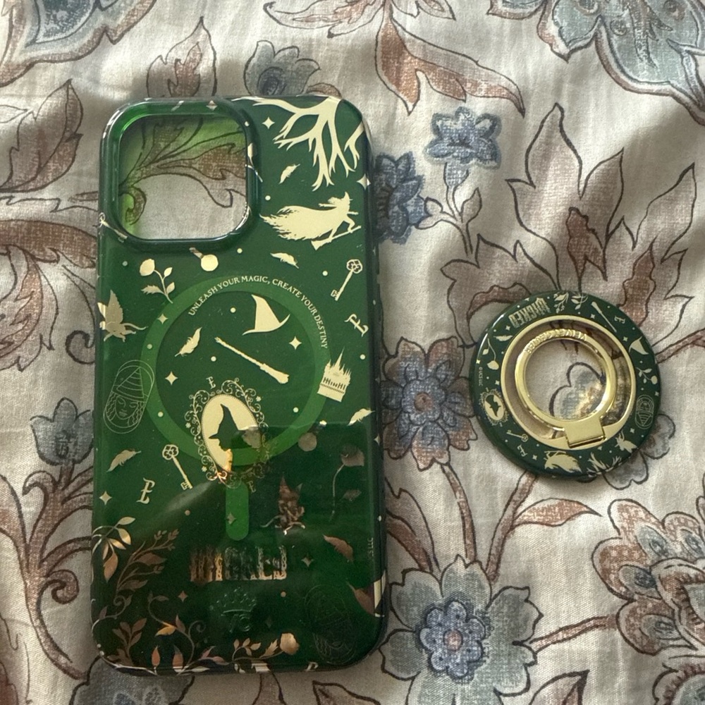 Velvet Caviar Green Gold “Wicked” Pattern Phone Case with Matching Ring Holder